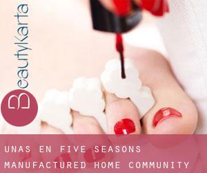 Uñas en Five Seasons Manufactured Home Community