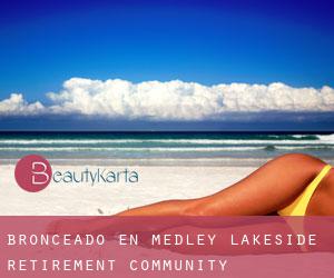 Bronceado en Medley Lakeside Retirement Community